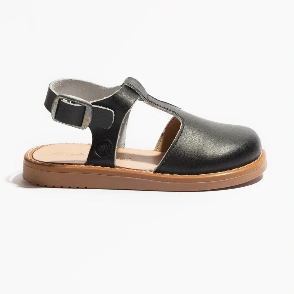 Freshly picked Newport clog Black Kids Sandals 11 girls